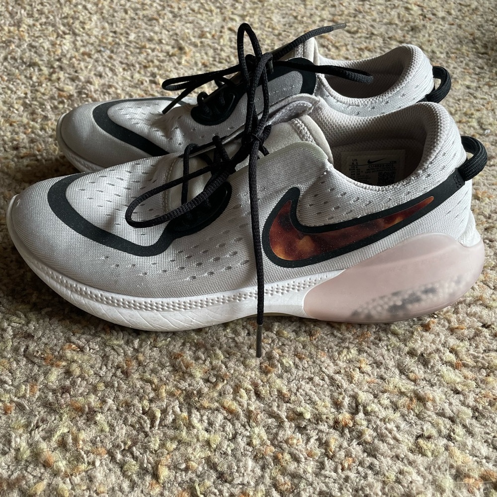 Nike Women's Joyride Dual Run